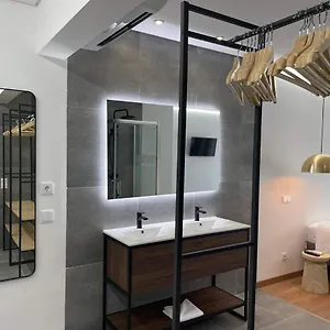  Affittacamere Pontinha Exclusive House