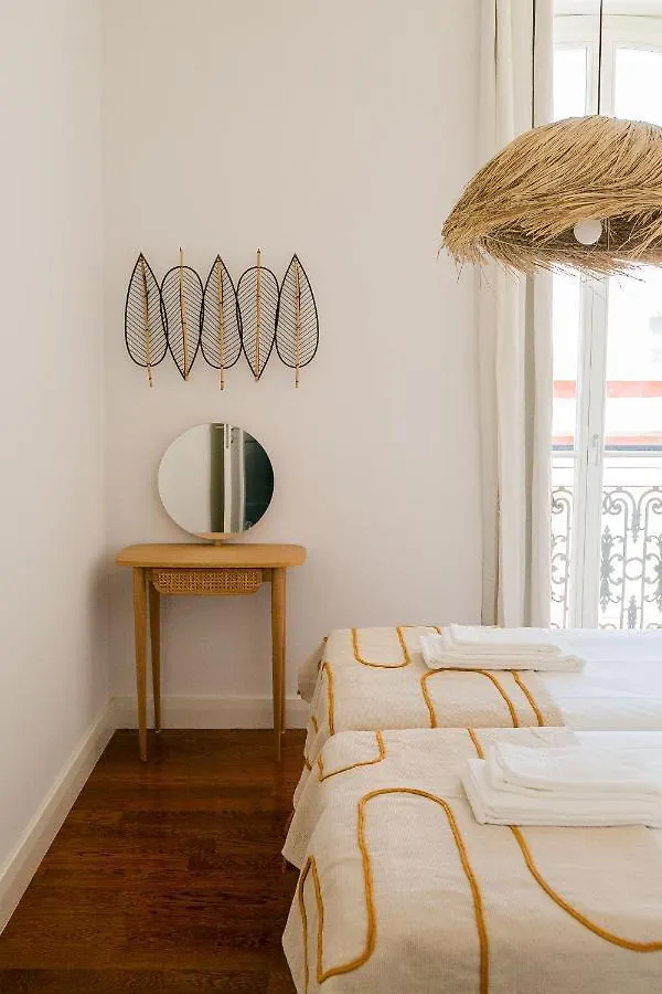 President Pais Apartment Faro 0*,